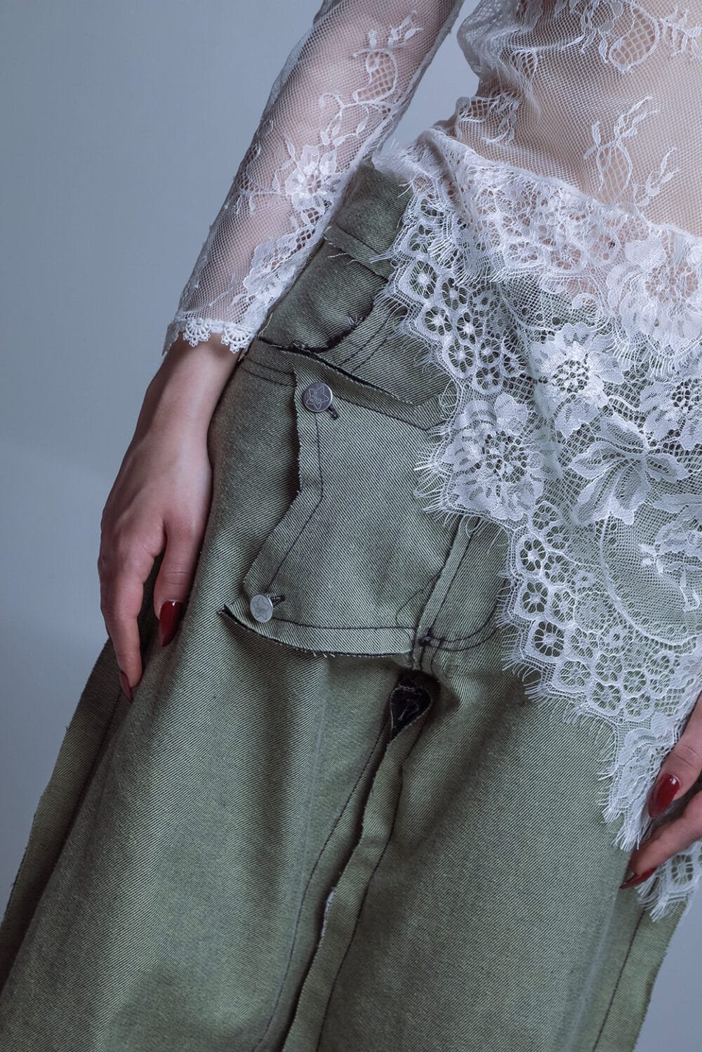 Unholy Lace Top - Imagen 2