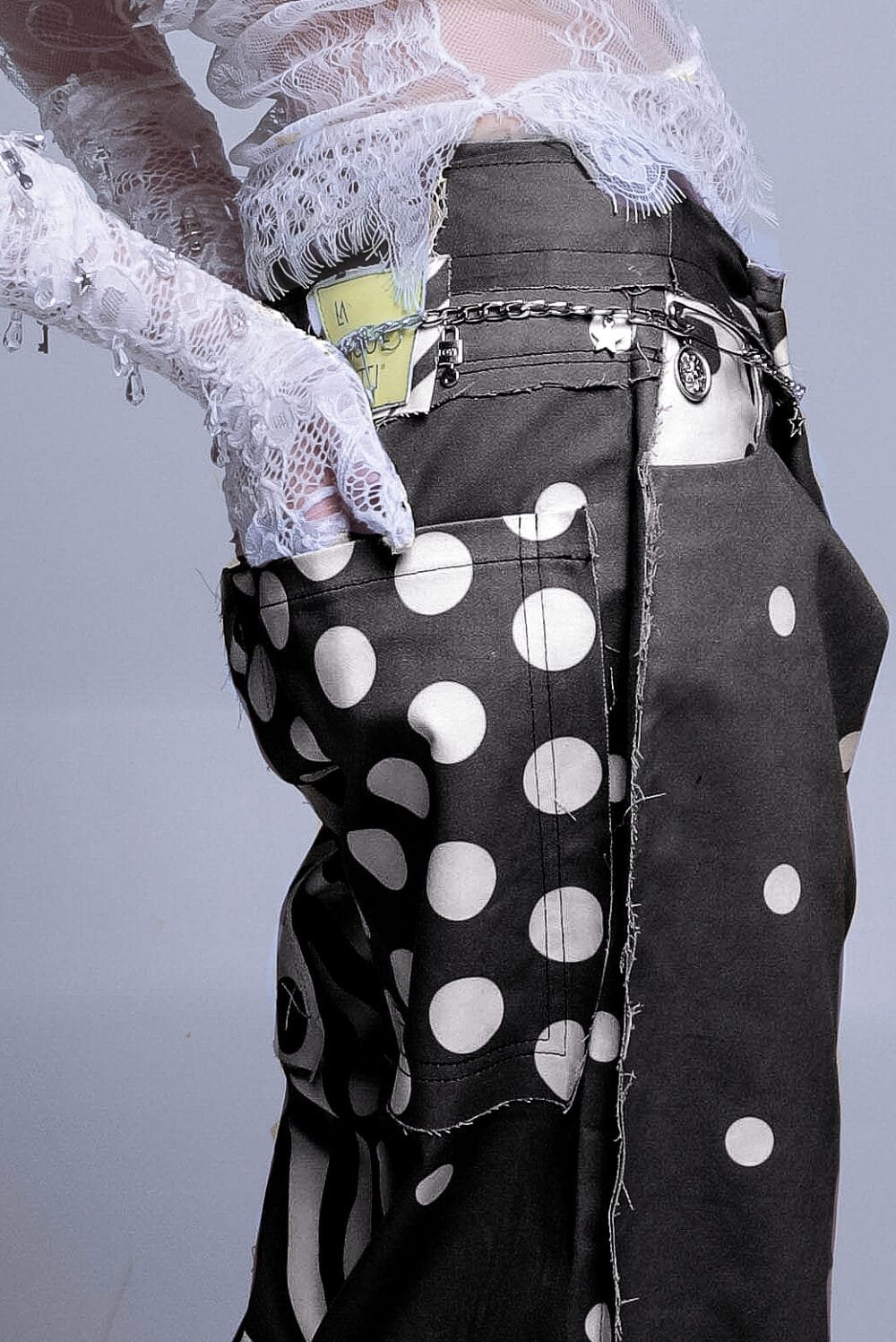 Conflict Goddess Zebra Jean - Imagen 3