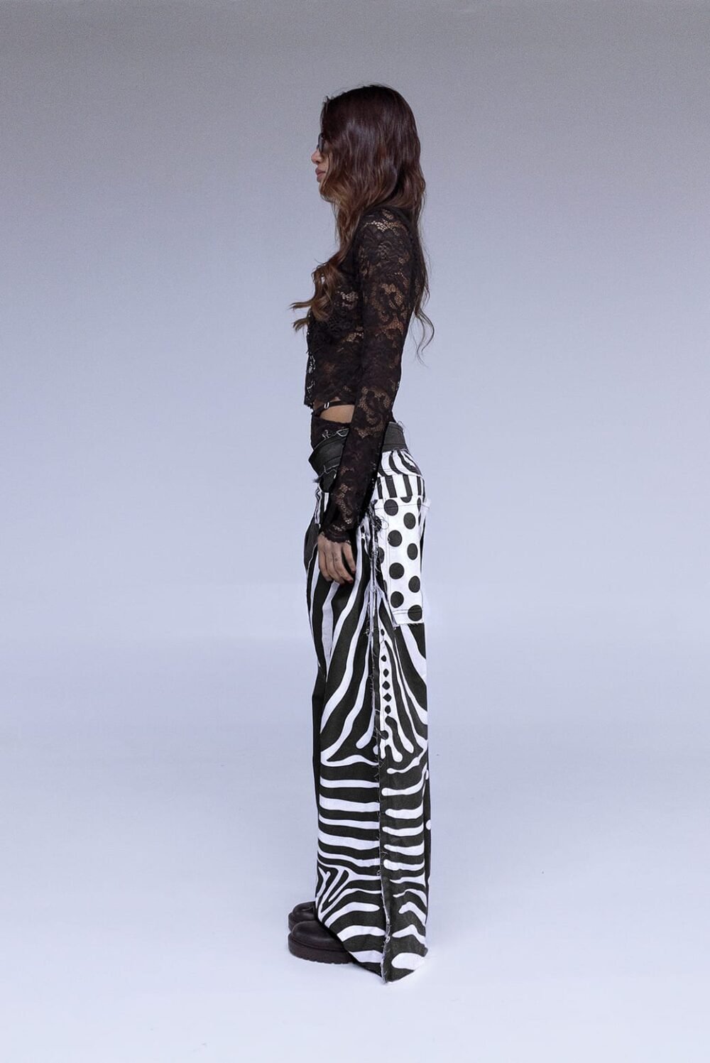 Conflict Goddess Zebra Jean - Imagen 5